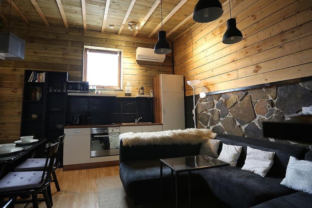 Holiday House With Garden And Sauna ダーネス エクステリア 写真